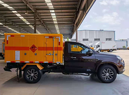 平邑爆破器材运输车